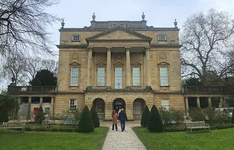 Holburne Museum The Neo-classical Georgian facade and entrance.